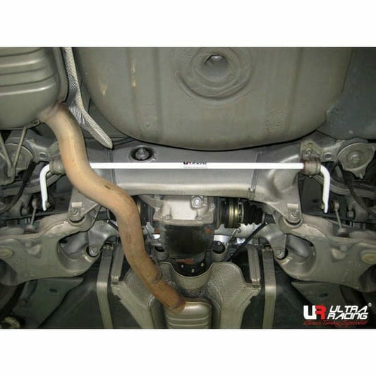 BMW M5 E60 05-10 UltraRacing Rear Sway Bar 23mm