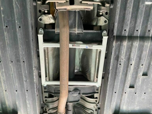 Mazda CX-7 2.3 4WD 06-12 UltraRacing 4-Point Mid Lower Brace (2851)