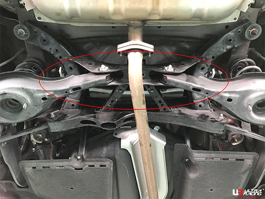 Mazda CX-5 (KE) 2.0/2.5 2WD 12-17 UltraRacing Rear Sway Bar 21mm (520)