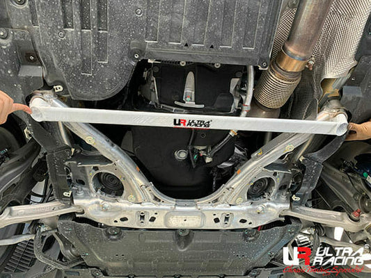 BMW 7 G11/G30 (730i/530E/530I) 2.0T 2WD 16+ UltraRacing 2-Point Front Lower Tiebar (4075)