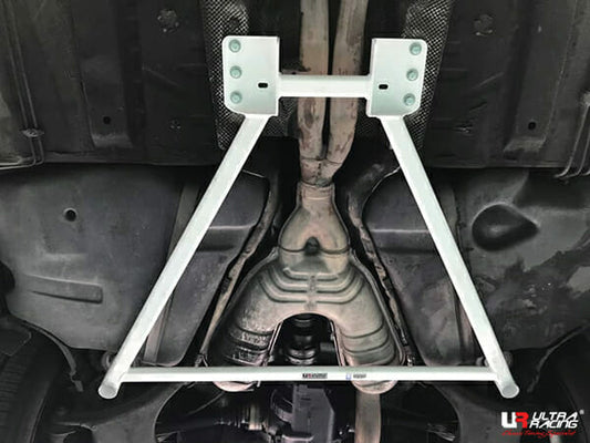 BMW E39 M5 Ultra Racing Rear Lower Bar 3064