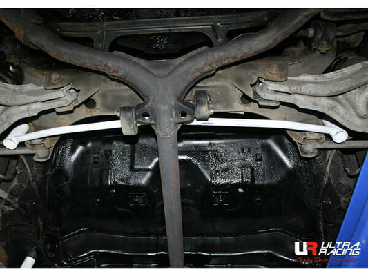 Hyundai Grandeur (TG) 2.4/2.7 2WD 05-11 UltraRacing 2-Point Rear Lower Bar (2291)