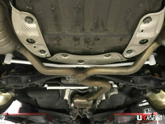 Skoda Superb (B8/TYP 3V) 2.0T 2WD/4WD 15+/VW Passat 2.0 TSI 4WD 15+ UltraRacing 2-Point Rear Lower Bar (3856)
