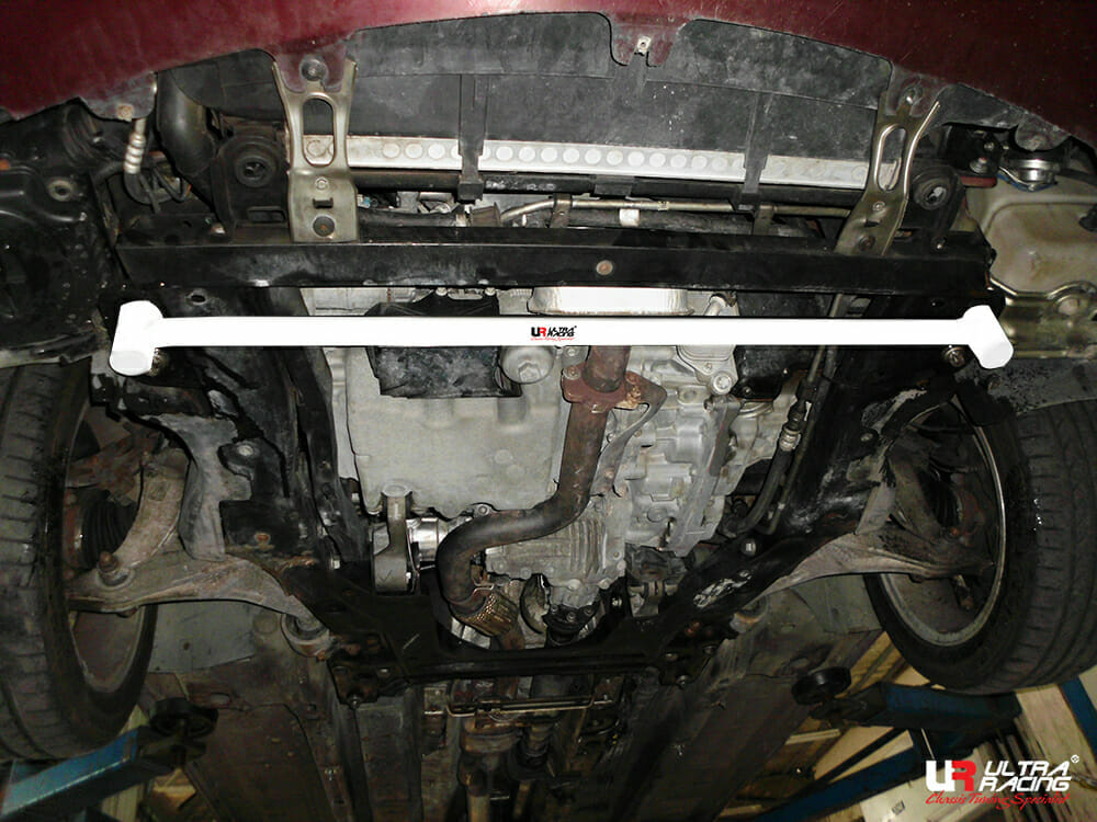 Alfa Romeo 159 3.2 V6JTS Q4 4WD 05-11 UltraRacing 2-Point Front Lower Tiebar (3503)