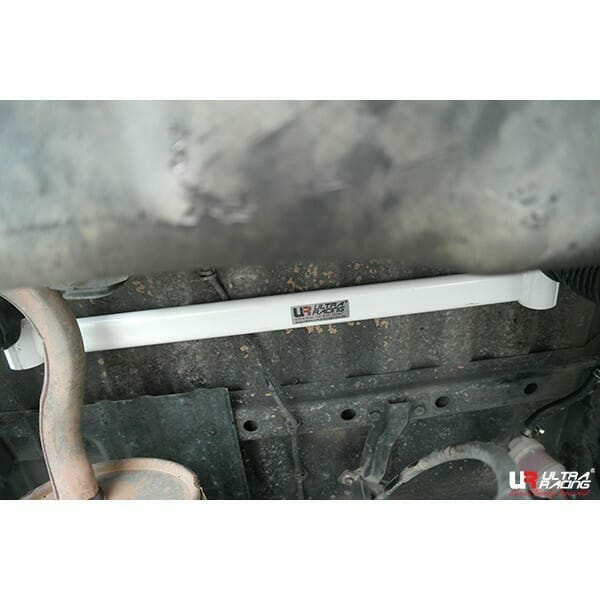 Suzuki Jimny (SJ30) 1.3 4WD MT 81-98 UltraRacing 2-Point Rear Lower Bar (3107)